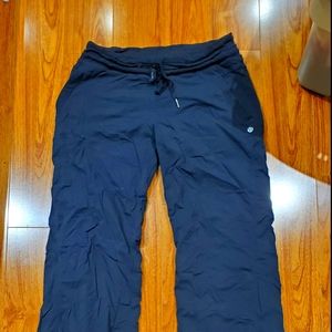 Lululemon pants size 8-10